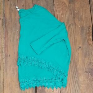 Leshop | Slight Crop Top - M